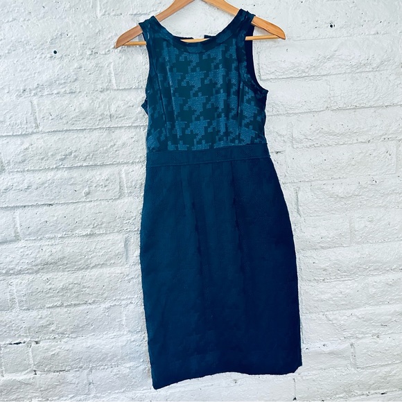 Banana Republic dress Collection Sheath Navy size 2 - Picture 1 of 7